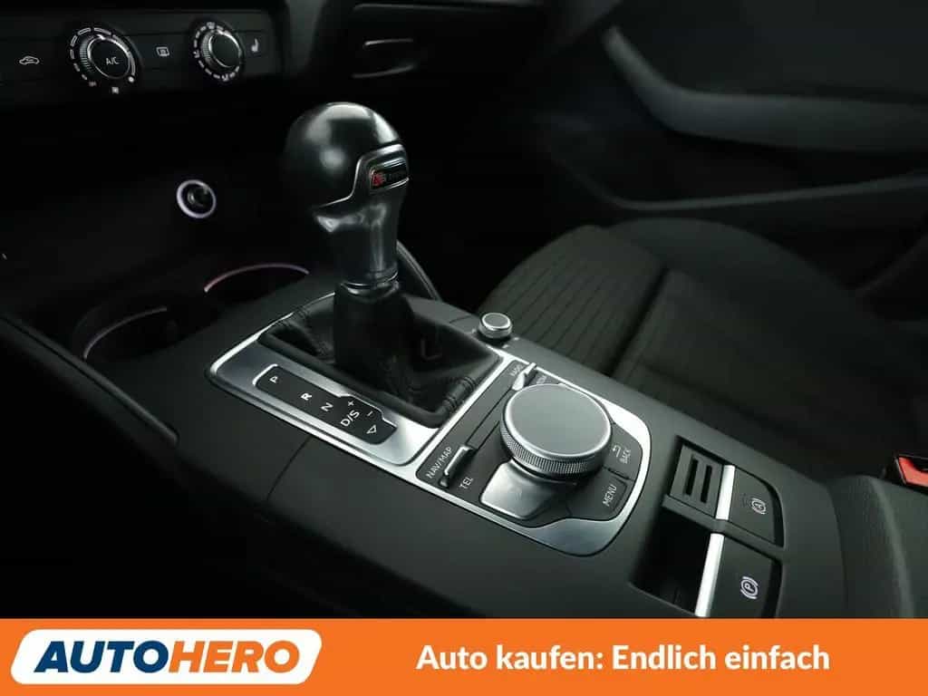 Audi A3 Sportback 1.5 TFSI ACT sport Aut.*SLINE*LED* 06/2018-photo-24