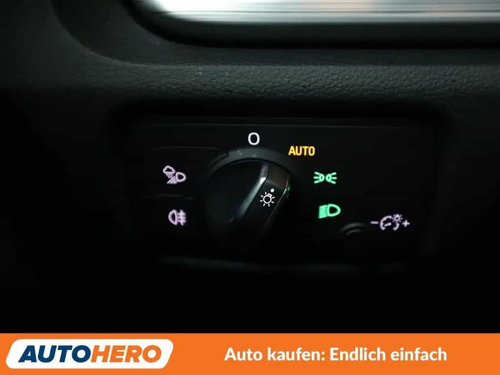Audi A3 Sportback 1.5 TFSI ACT sport Aut.*SLINE*LED* 06/2018-photo-26