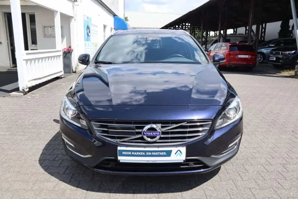 Volvo V60 T3 Summum|NAVI|R-CAM|ACC|PANO|XENON|LEDER| 12/2016-photo-3