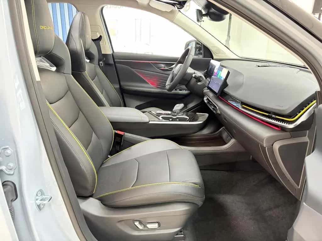BAIC Beijing X55 1.5 Luxury Autom. CarPlay Pano 360° 05/2026-photo-16