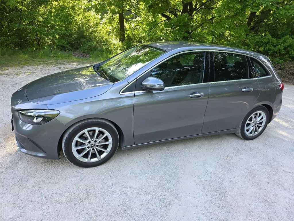 Mercedes-Benz B 200 Progressive 09/2020-photo-1
