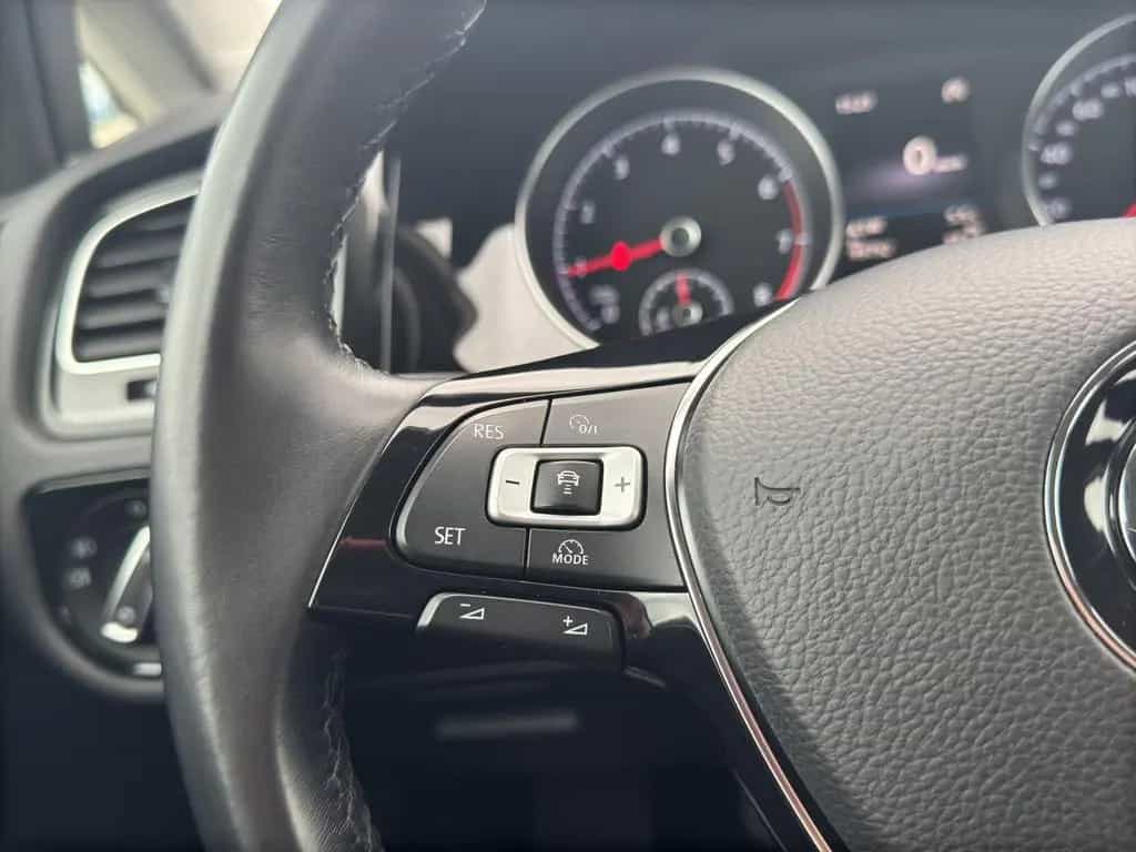 Volkswagen Golf VII Variant Highline BMT *ACC*Alcantara* 01/2018-photo-14