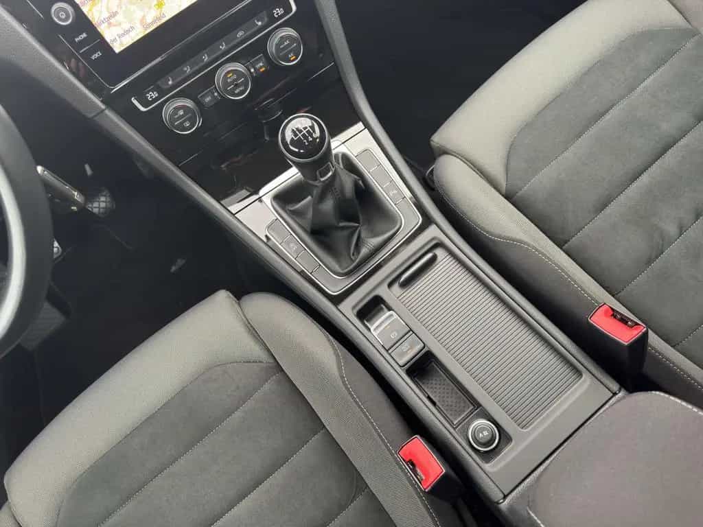 Volkswagen Golf VII Variant Highline BMT *ACC*Alcantara* 01/2018-photo-17