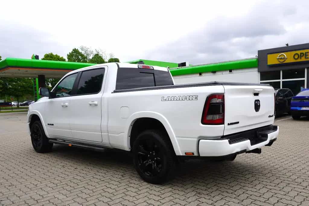Dodge RAM 5,7 Laramie Sport  long~4x4~Leder~LED~AHK~ 07/2022-photo-5