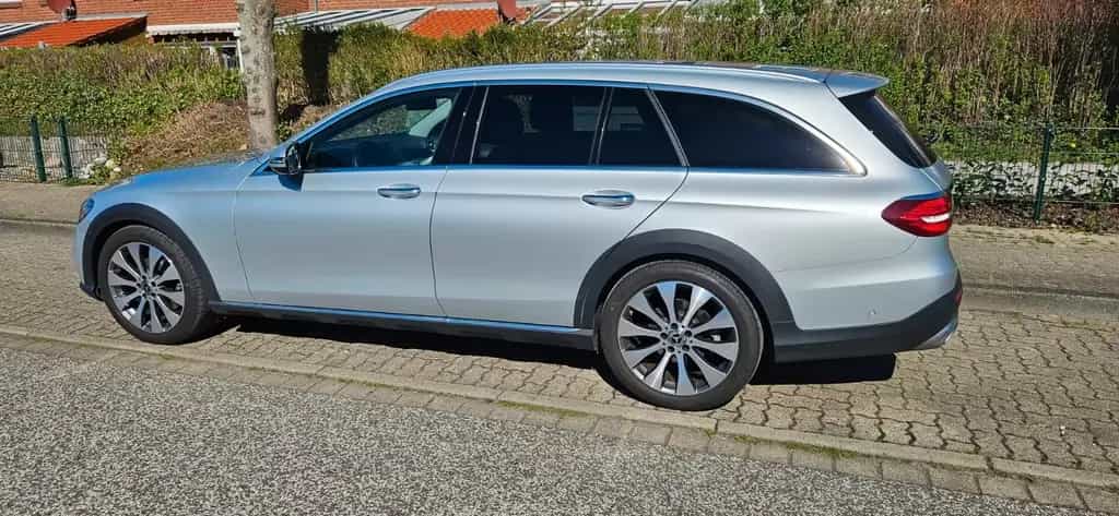 Mercedes-Benz E 220 d 4MATIC T All-Terrain Autom. All-Terrain 11/2018-photo-3