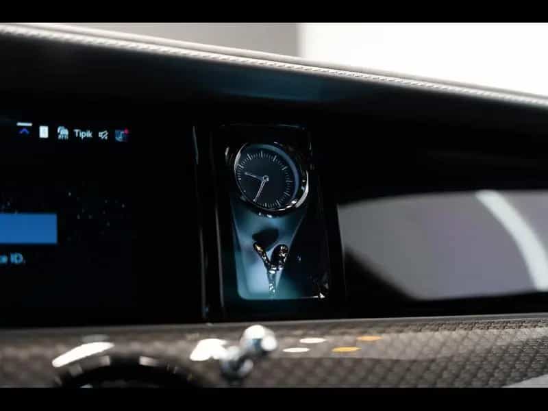 Rolls-Royce Ghost Black Badge null-photo-12
