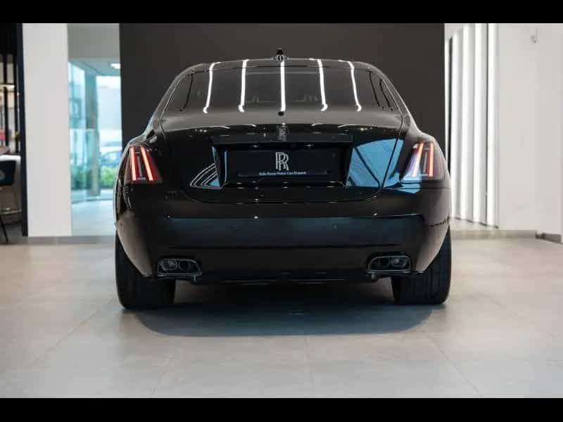 Rolls-Royce Ghost Black Badge null-photo-3