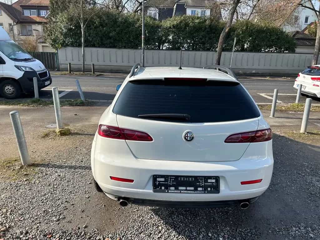 Alfa Romeo 159 Alfa 159 1.8 16V TBi 147KW Scheckheftgepflegt 08/2010-photo-5