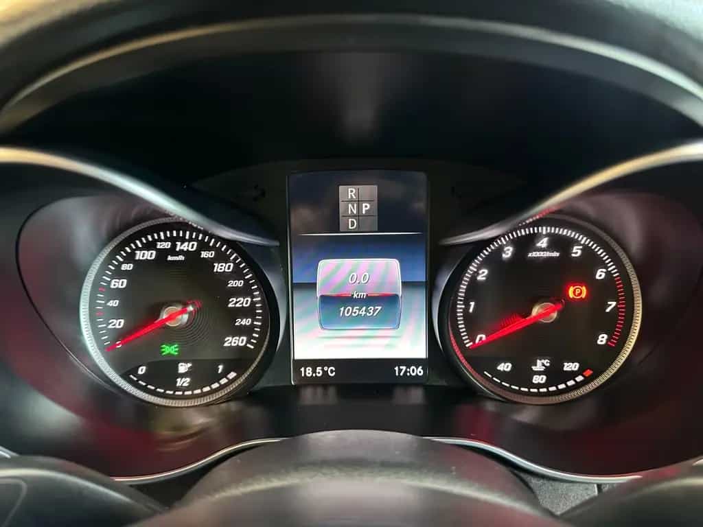 Mercedes-Benz C 200 *4Matic*AMG*Pano*LED* 01/2018-photo-14
