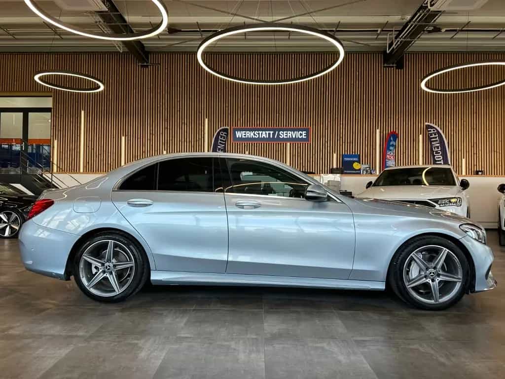 Mercedes-Benz C 200 *4Matic*AMG*Pano*LED* 01/2018-photo-15