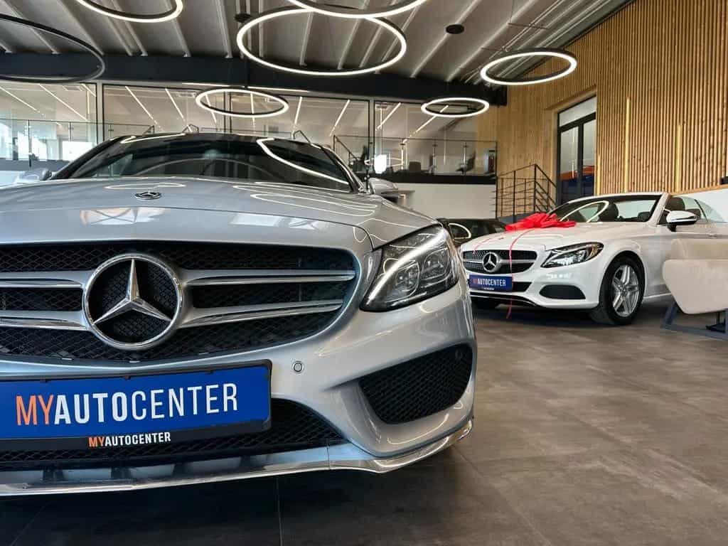 Mercedes-Benz C 200 *4Matic*AMG*Pano*LED* 01/2018-photo-19