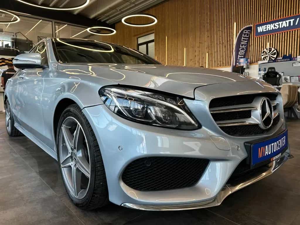 Mercedes-Benz C 200 *4Matic*AMG*Pano*LED* 01/2018-photo-2