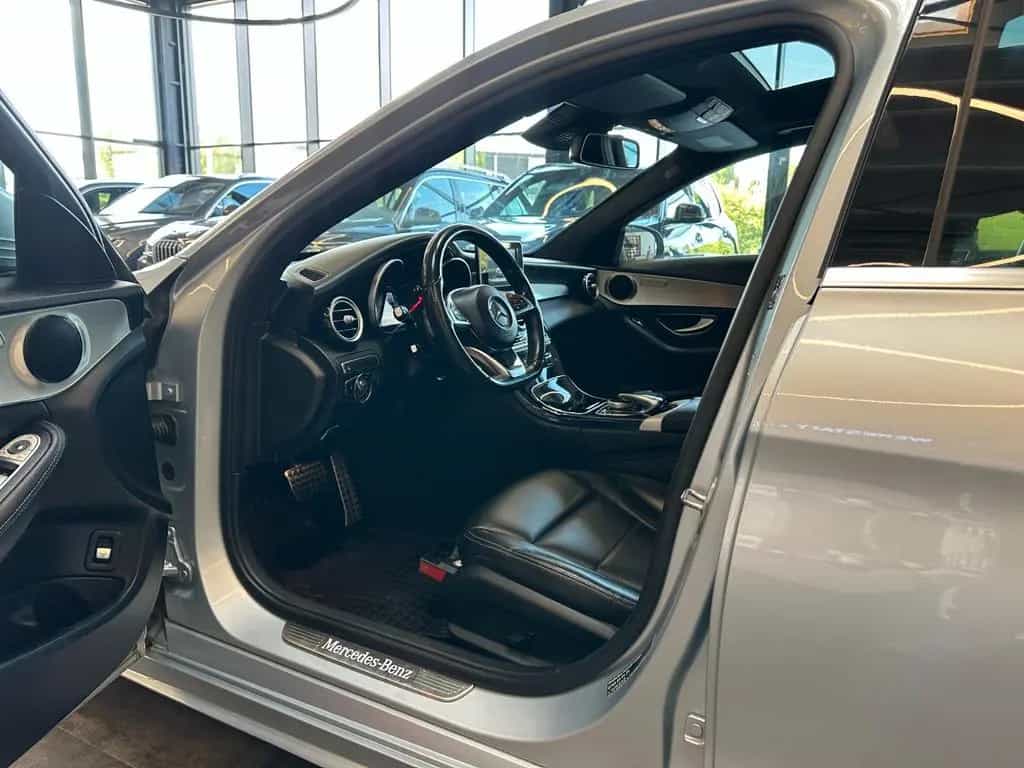 Mercedes-Benz C 200 *4Matic*AMG*Pano*LED* 01/2018-photo-35