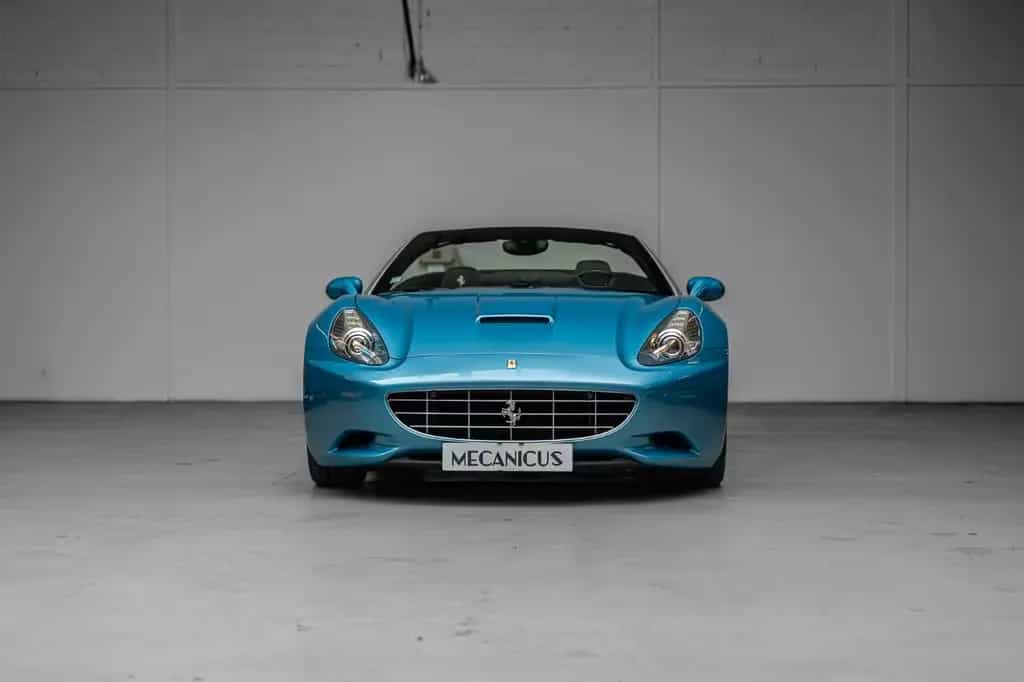 Ferrari California *TailorMade Bleu Avio Metallic* 07/2011-photo-1