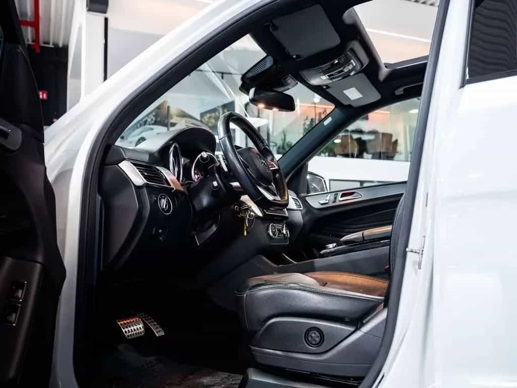 Mercedes-Benz GLE 250 250d 4-Matic - AHK - AMG line - Night pa 03/2017-photo-10
