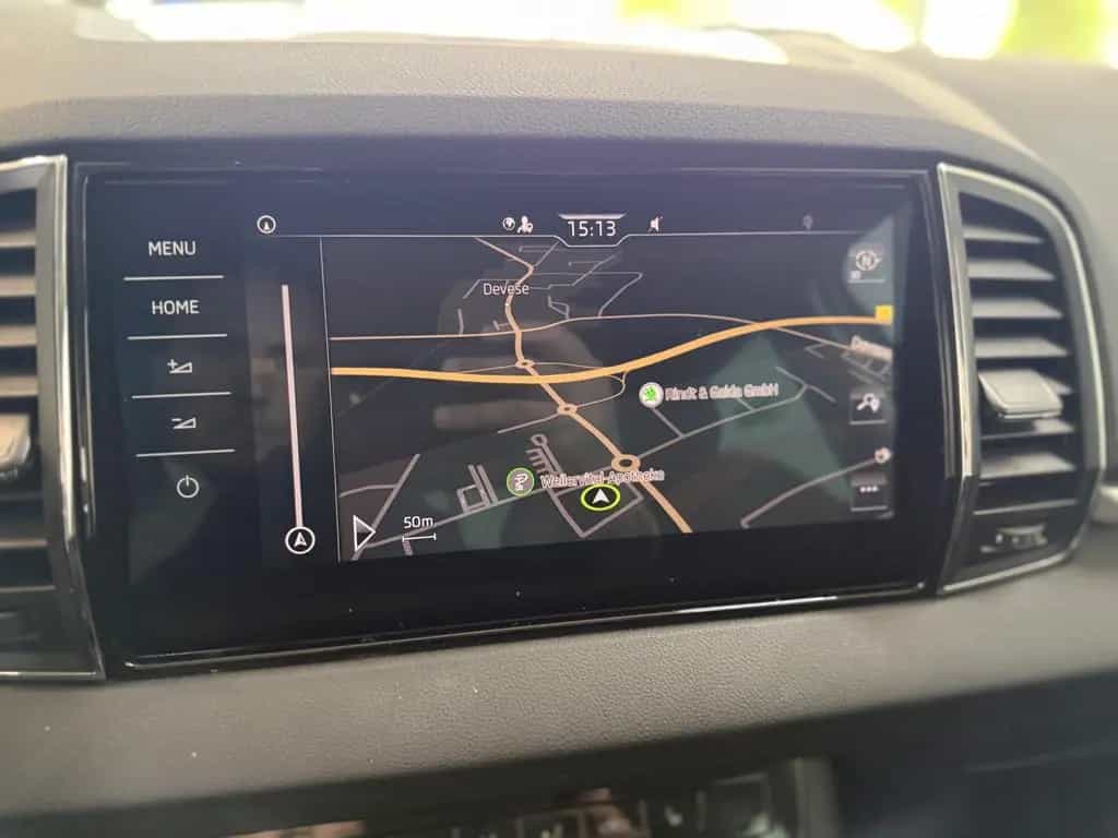 Skoda Karoq 1.5 TSI ACT DSG Tour KAMERA NAVI ACC LED 03/2023-photo-19