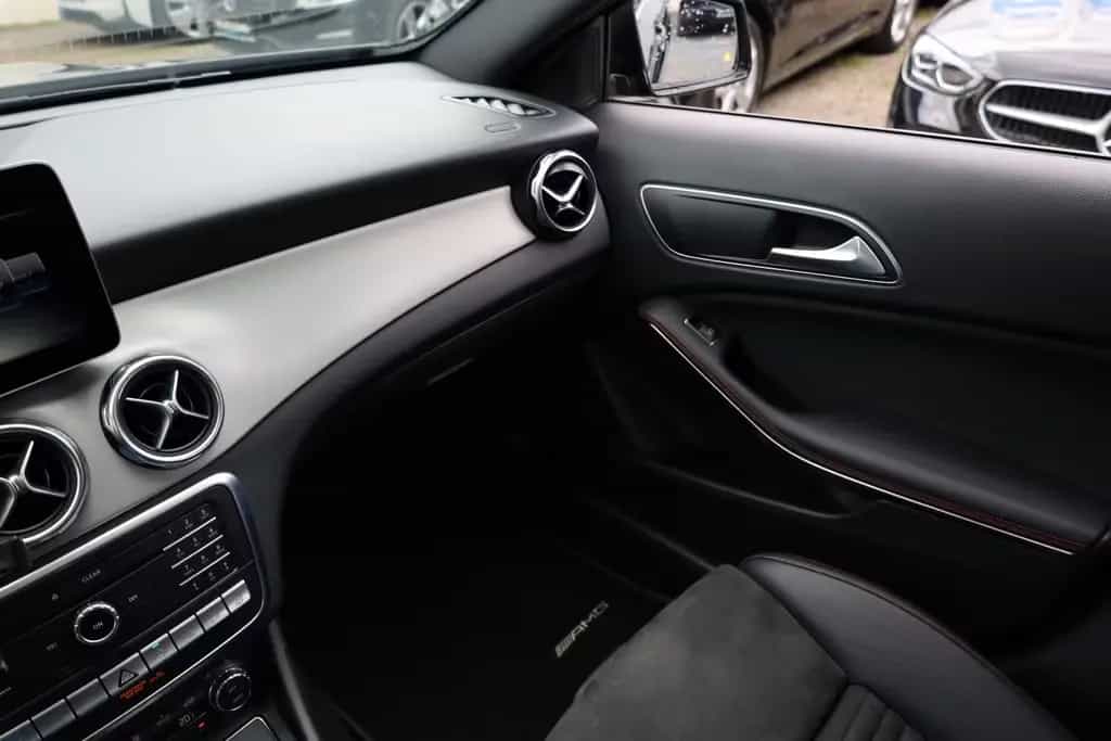 Mercedes-Benz GLA 250 4Matic AMG Line/PANO/KAMERA/TOTW/LED/NAV 10/2019-photo-18