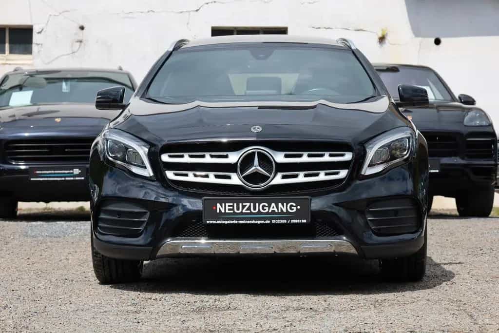 Mercedes-Benz GLA 250 4Matic AMG Line/PANO/KAMERA/TOTW/LED/NAV 10/2019-photo-2