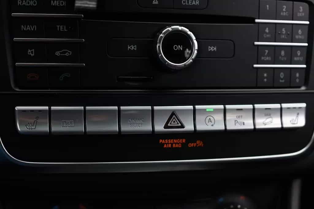 Mercedes-Benz GLA 250 4Matic AMG Line/PANO/KAMERA/TOTW/LED/NAV 10/2019-photo-20