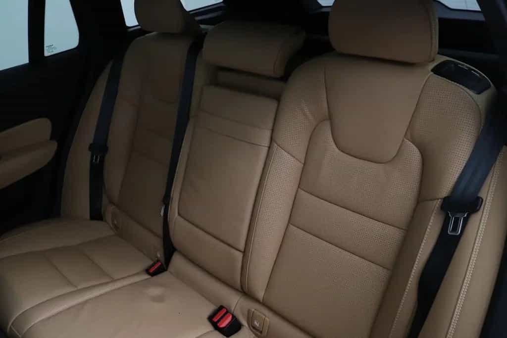 Volvo V60 Cross Country B5 265PK Aut. Inscription Pano 10/2021-photo-9