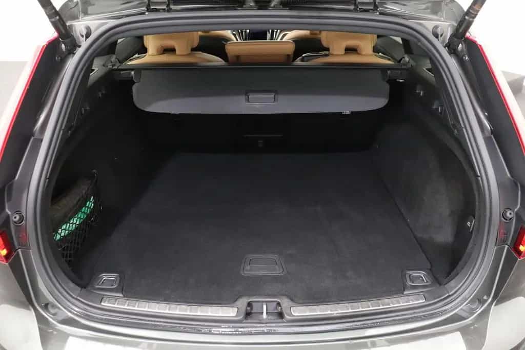 Volvo V60 Cross Country B5 265PK Aut. Inscription Pano 10/2021-photo-11