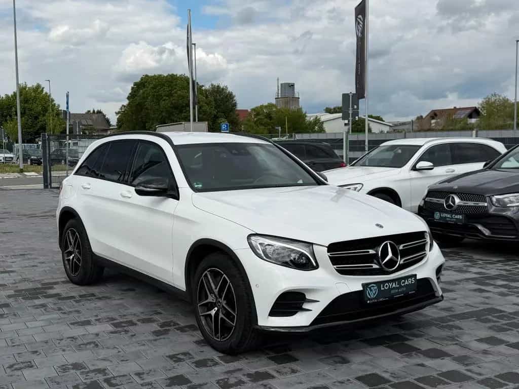 Mercedes-Benz GLC 250 d 4M*9G*AMG*LED*KAMERA*NIGHT*AHK*LEDER* 06/2018-photo-4