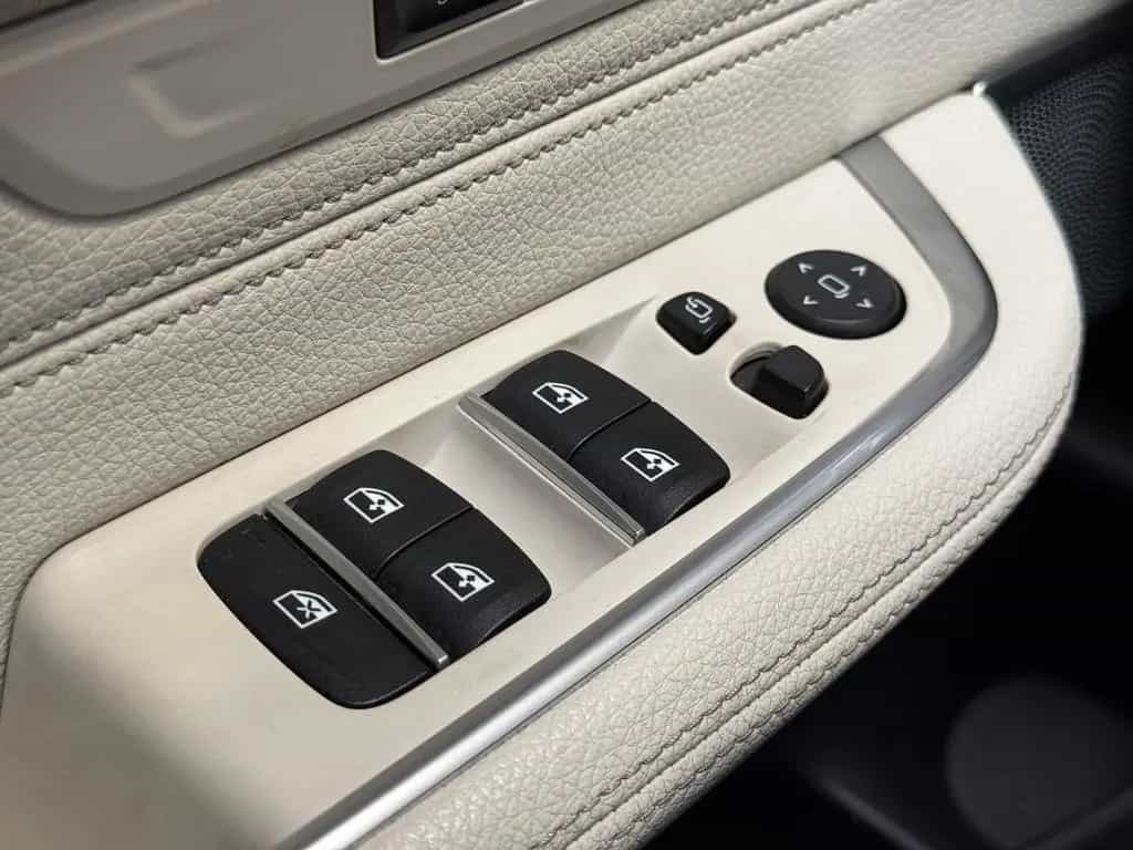 BMW 6 Series 640 i M-Paket Bowers & Wilkins|Pano|HUD|LED|Kame 07/2017-photo-19