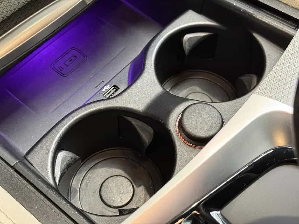 BMW 6 Series 640 i M-Paket Bowers & Wilkins|Pano|HUD|LED|Kame 07/2017-photo-38