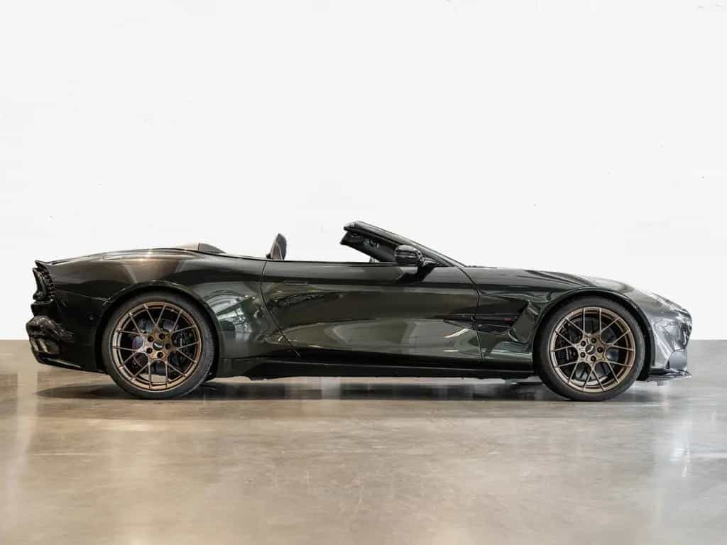 Aston Martin Vanquish Volante Aston Martin Hamburg 05/2026-photo-13
