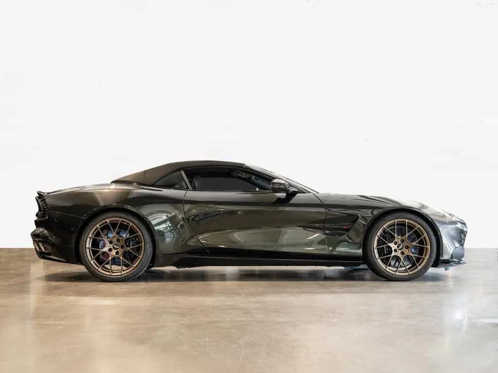 Aston Martin Vanquish Volante Aston Martin Hamburg 05/2026-photo-14