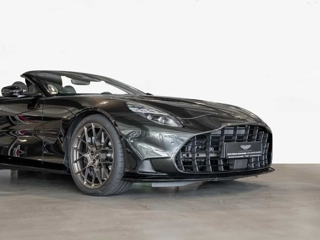 Aston Martin Vanquish Volante Aston Martin Hamburg 05/2026-photo-15