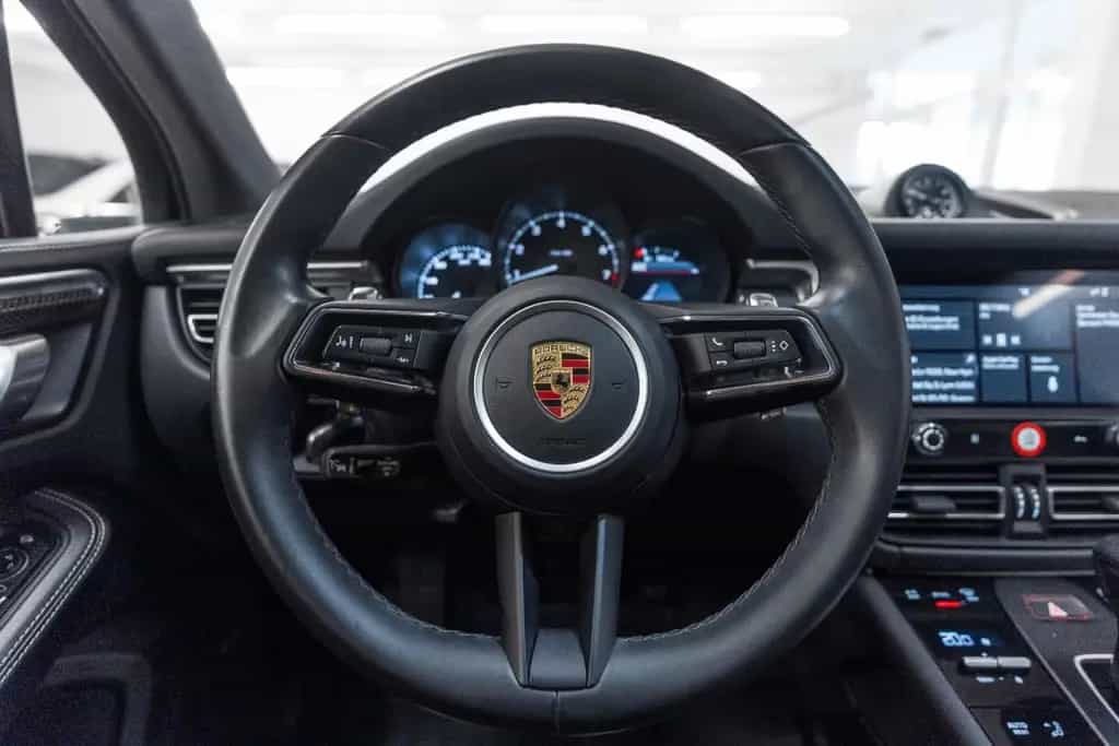 Porsche Macan 2.0L ACC BOSE PANO PDLS KAM LED CARPLAY 11/2022-photo-11
