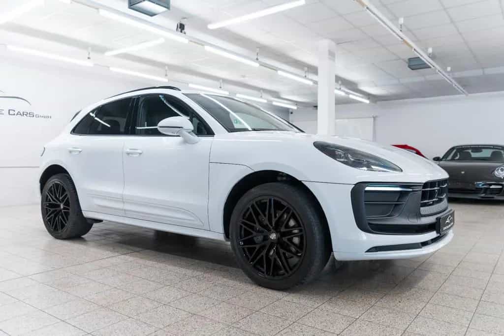Porsche Macan 2.0L ACC BOSE PANO PDLS KAM LED CARPLAY 11/2022-photo-2