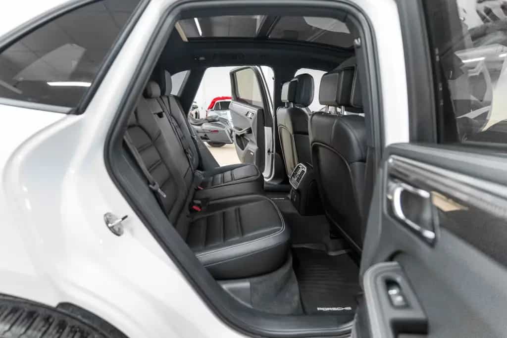 Porsche Macan 2.0L ACC BOSE PANO PDLS KAM LED CARPLAY 11/2022-photo-6