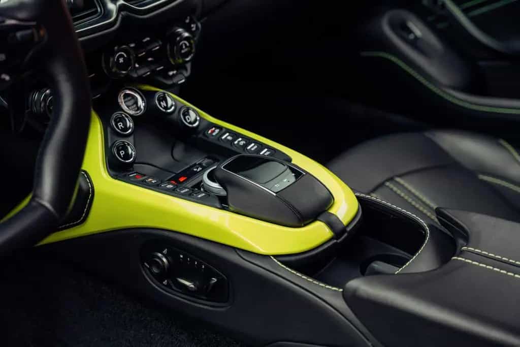 Aston Martin V8 Vantage 4.0 Coupé F1 Look 07/2018-photo-14