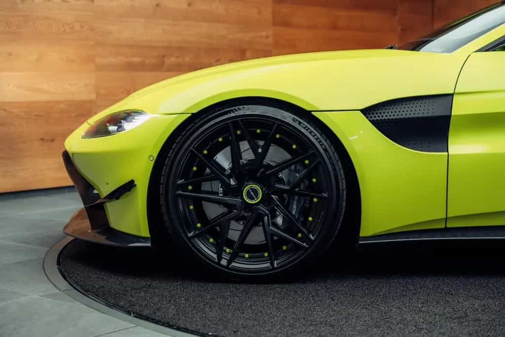 Aston Martin V8 Vantage 4.0 Coupé F1 Look 07/2018-photo-21
