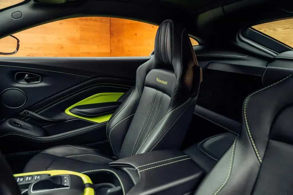 Aston Martin V8 Vantage 4.0 Coupé F1 Look 07/2018-photo-7