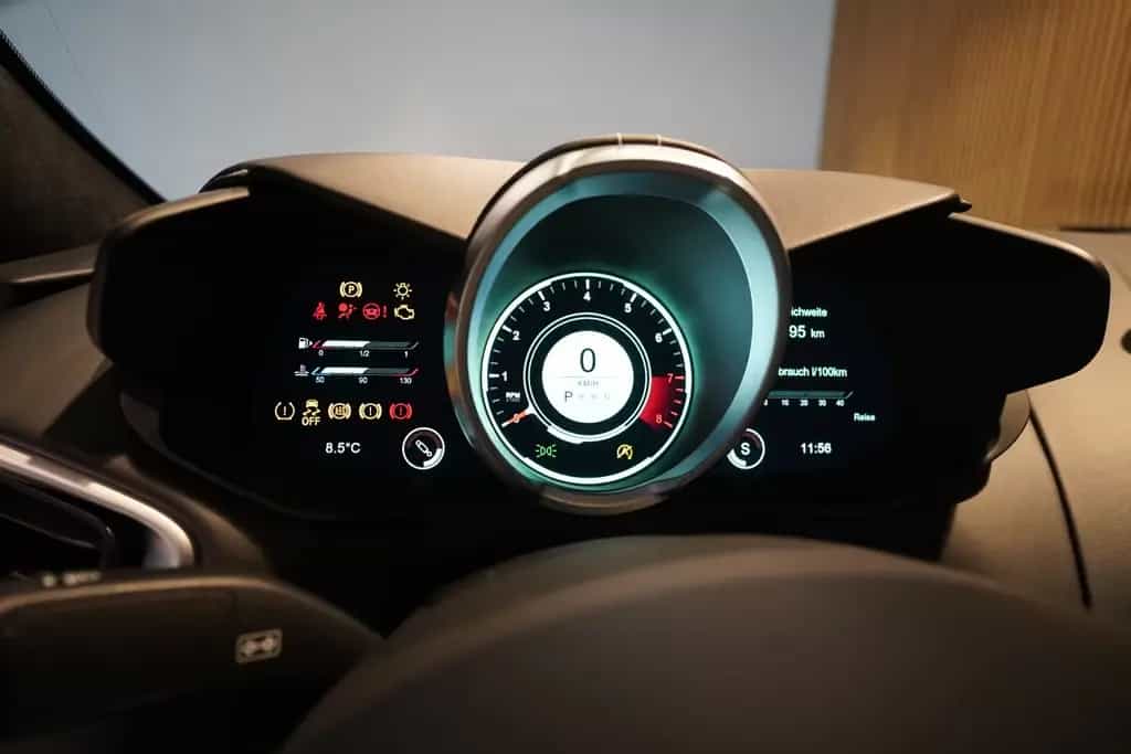 Aston Martin V8 Vantage 4.0*1.Hd.*Sport-Pak*BRD*Ohne OPF 10/2020-photo-16