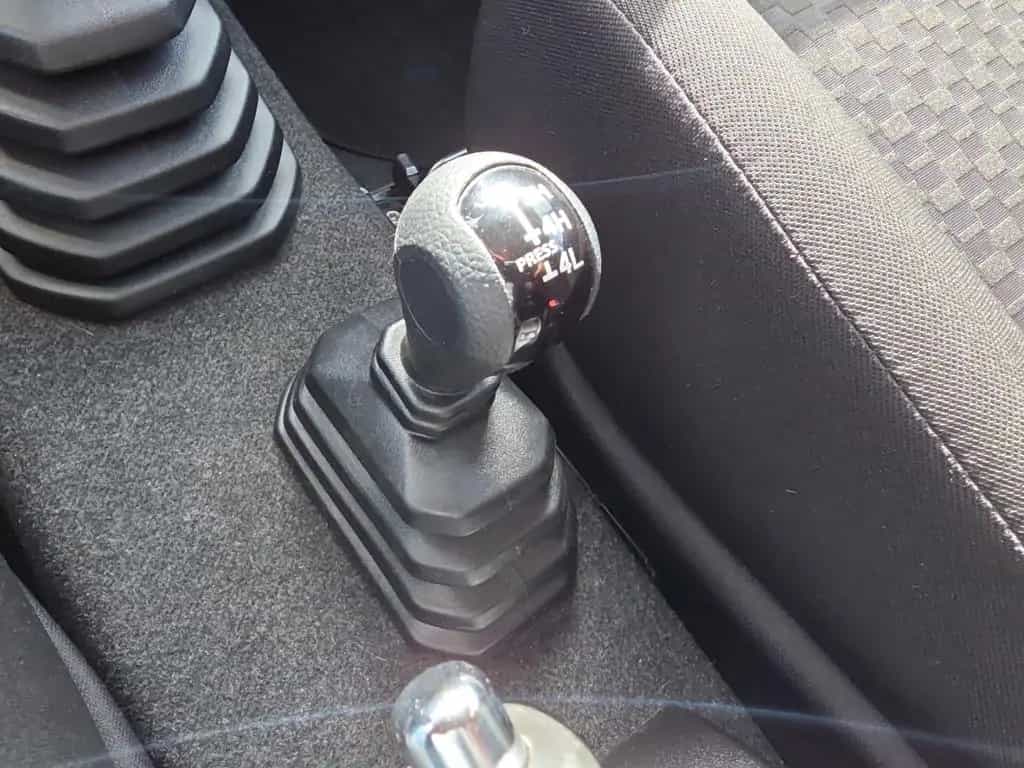 Suzuki Jimny Comfort Allgrip NFZ 1.5 Leiter Gepäckträge 12/2021-photo-14