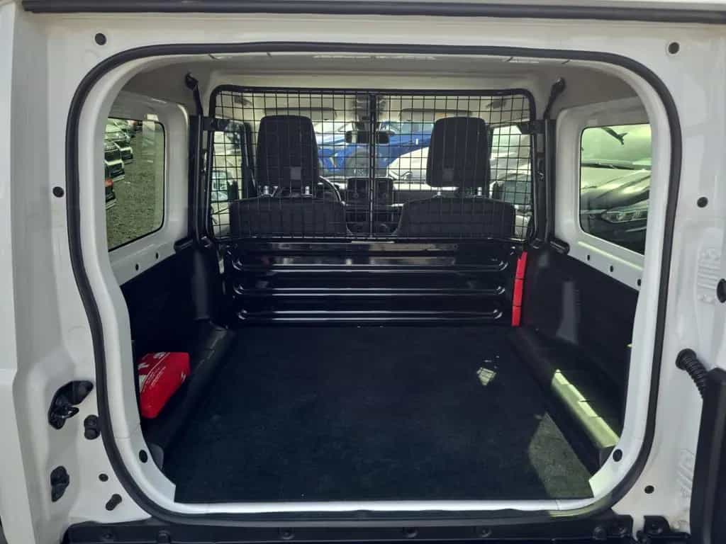 Suzuki Jimny Comfort Allgrip NFZ 1.5 Leiter Gepäckträge 12/2021-photo-21