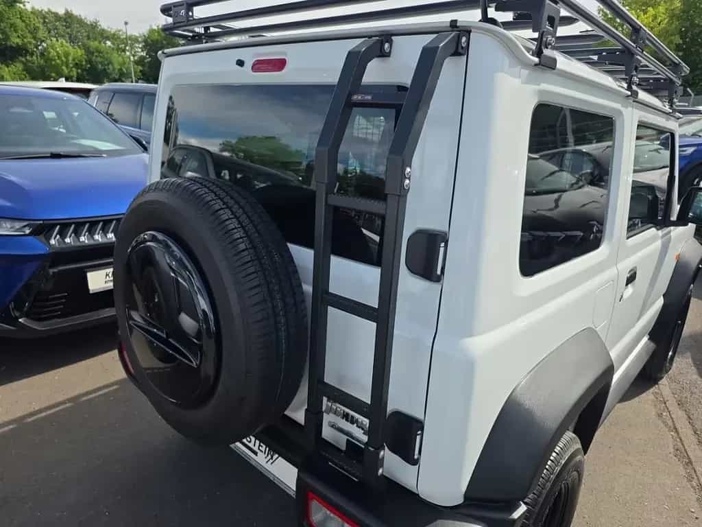 Suzuki Jimny Comfort Allgrip NFZ 1.5 Leiter Gepäckträge 12/2021-photo-24