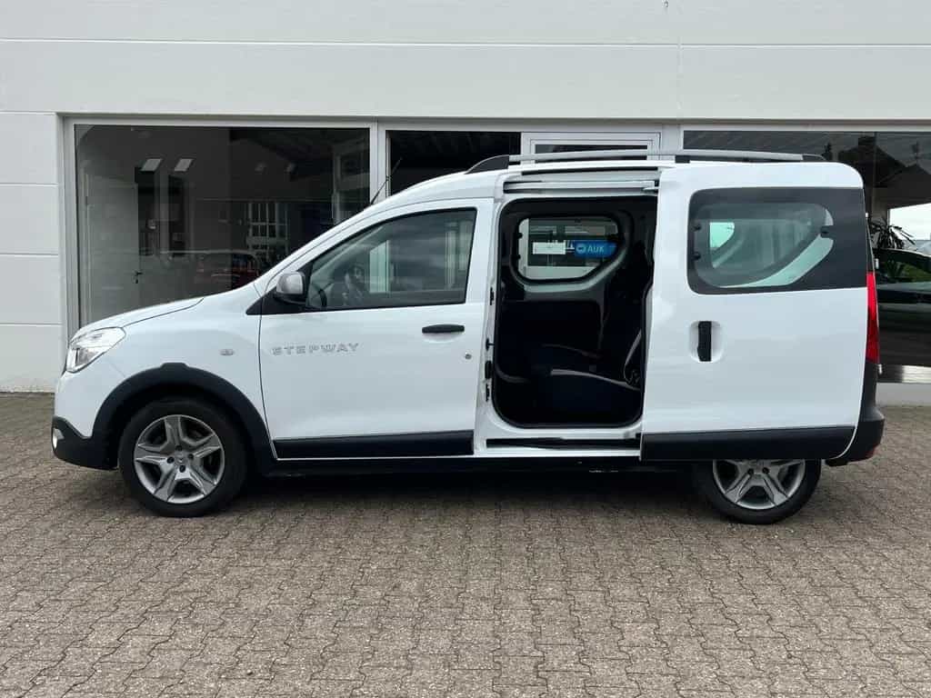 Dacia Dokker Stepway Plus 130PS (SHZ, KLIMA, NAVI) 03/2021-photo-3