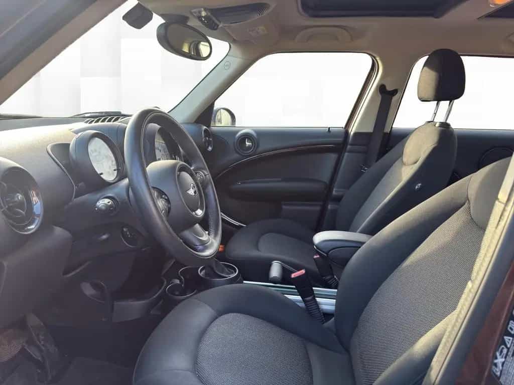 MINI Cooper Countryman All4 Automatik + Pano + TÜV 02/2014-photo-12