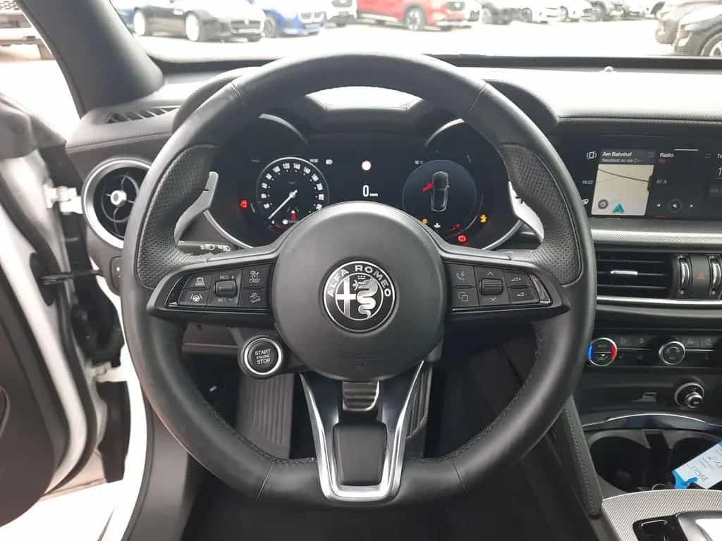 Alfa Romeo Stelvio 2.2 JTDM Veloce Q4 LED Navi ACC Leder 06/2024-photo-14