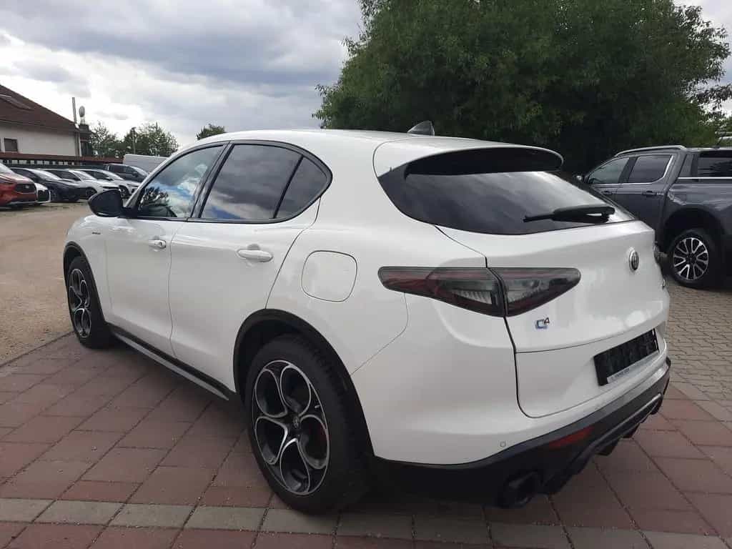 Alfa Romeo Stelvio 2.2 JTDM Veloce Q4 LED Navi ACC Leder 06/2024-photo-7