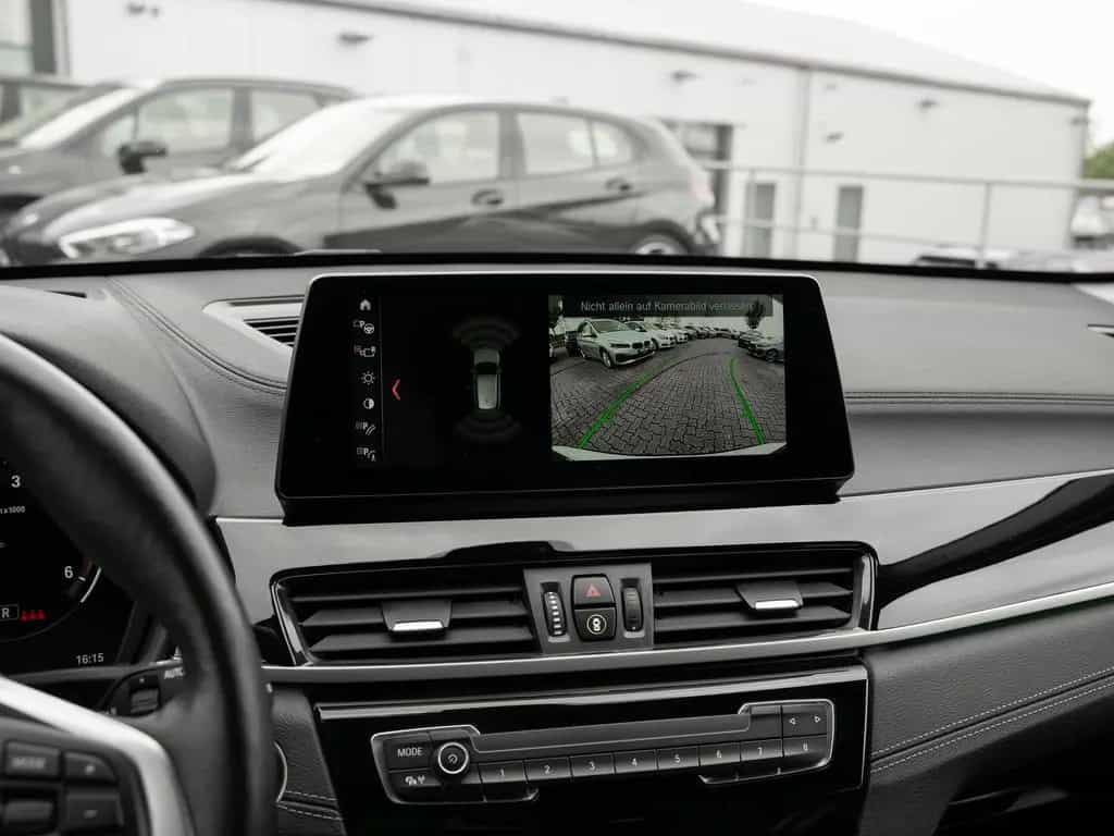 BMW X1 xDrive18d Sport Line 03/2022-photo-11