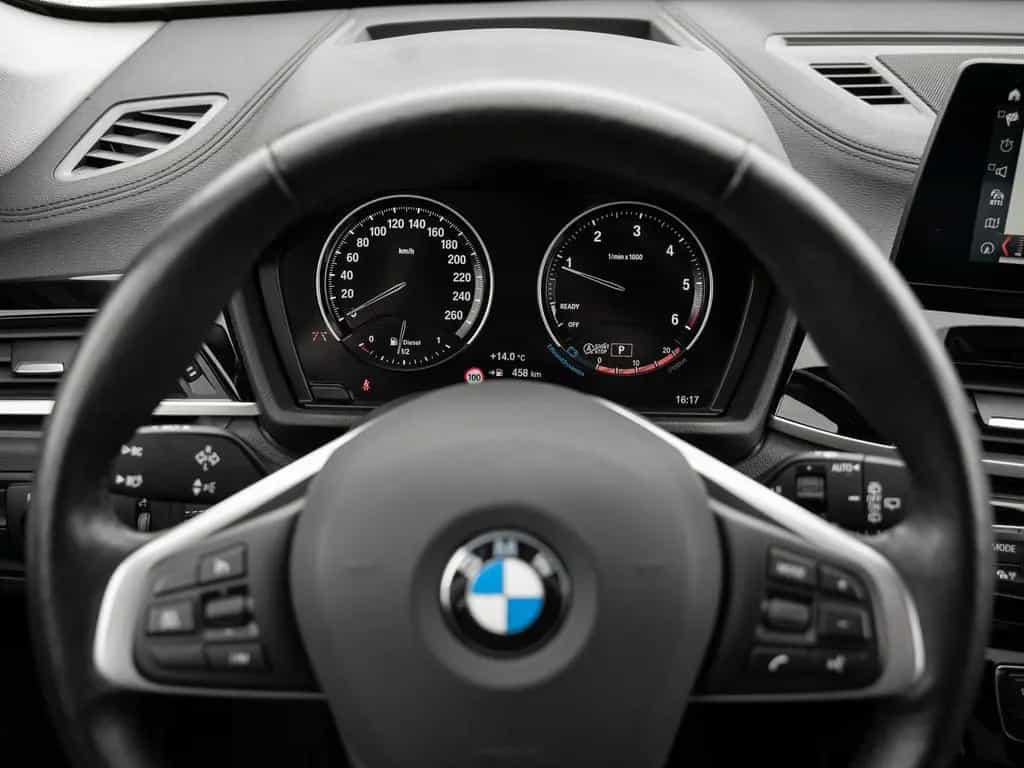 BMW X1 xDrive18d Sport Line 03/2022-photo-17
