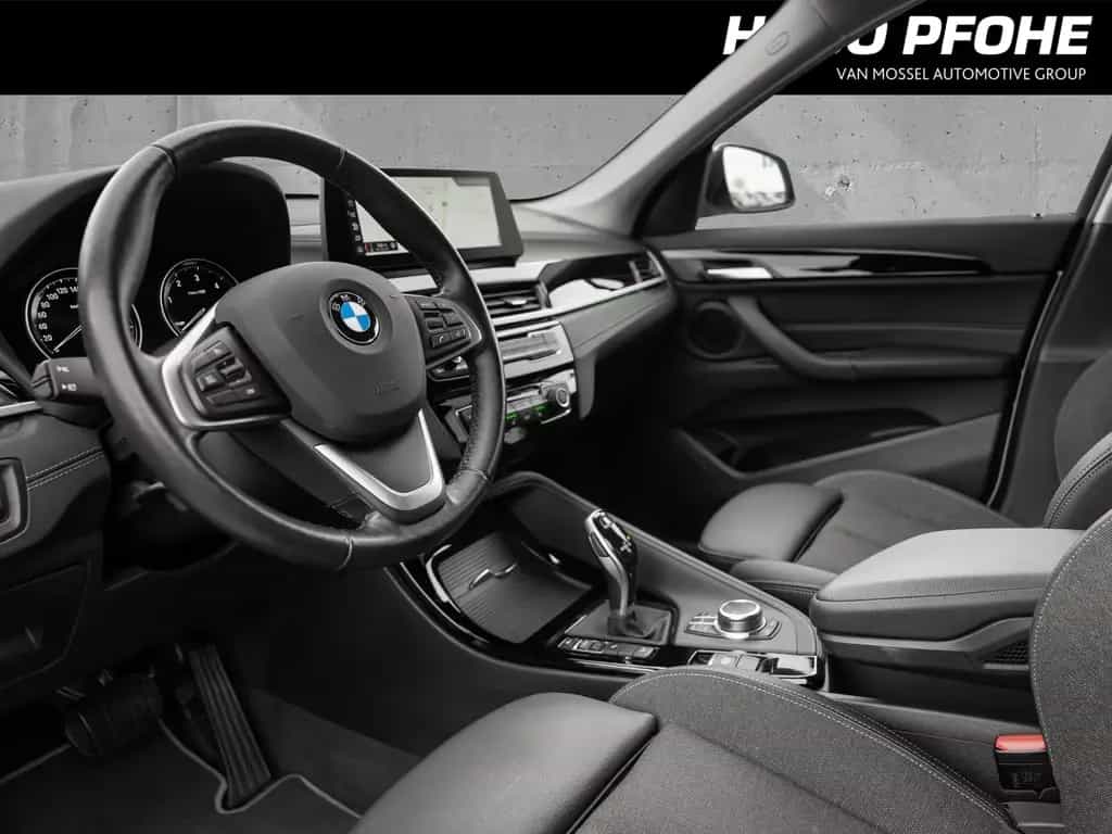BMW X1 xDrive18d Sport Line 03/2022-photo-4