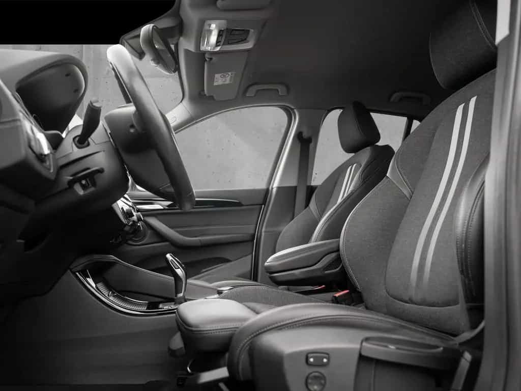 BMW X1 xDrive18d Sport Line 03/2022-photo-7