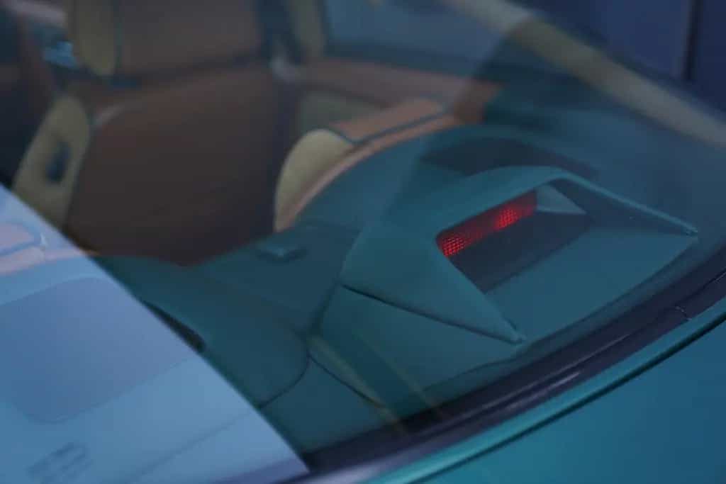 Aston Martin V12 Vantage Le Mans Coupé  Limitiert auf 40 Fzg. 07/1999-photo-16